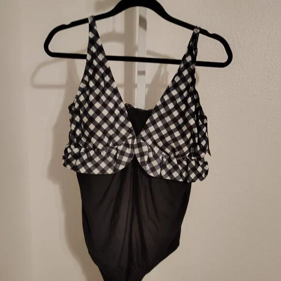 Beach Scene Women's One Piece Swimsuit Size Large NWT Black White Gingham - Picture 5 of 11